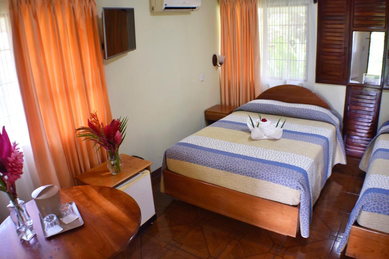 Hotel Arenal Country Inn La Fortuna Dış mekan fotoğraf